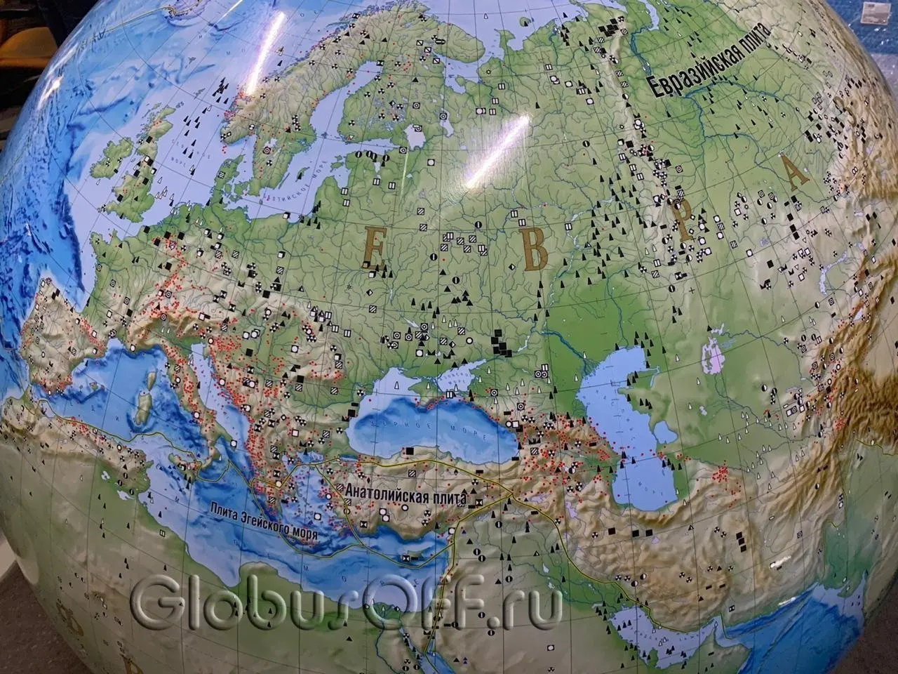 Фото GlobusOff Глобус напольный с тектонической картой D=130 см Тектоника130 №2