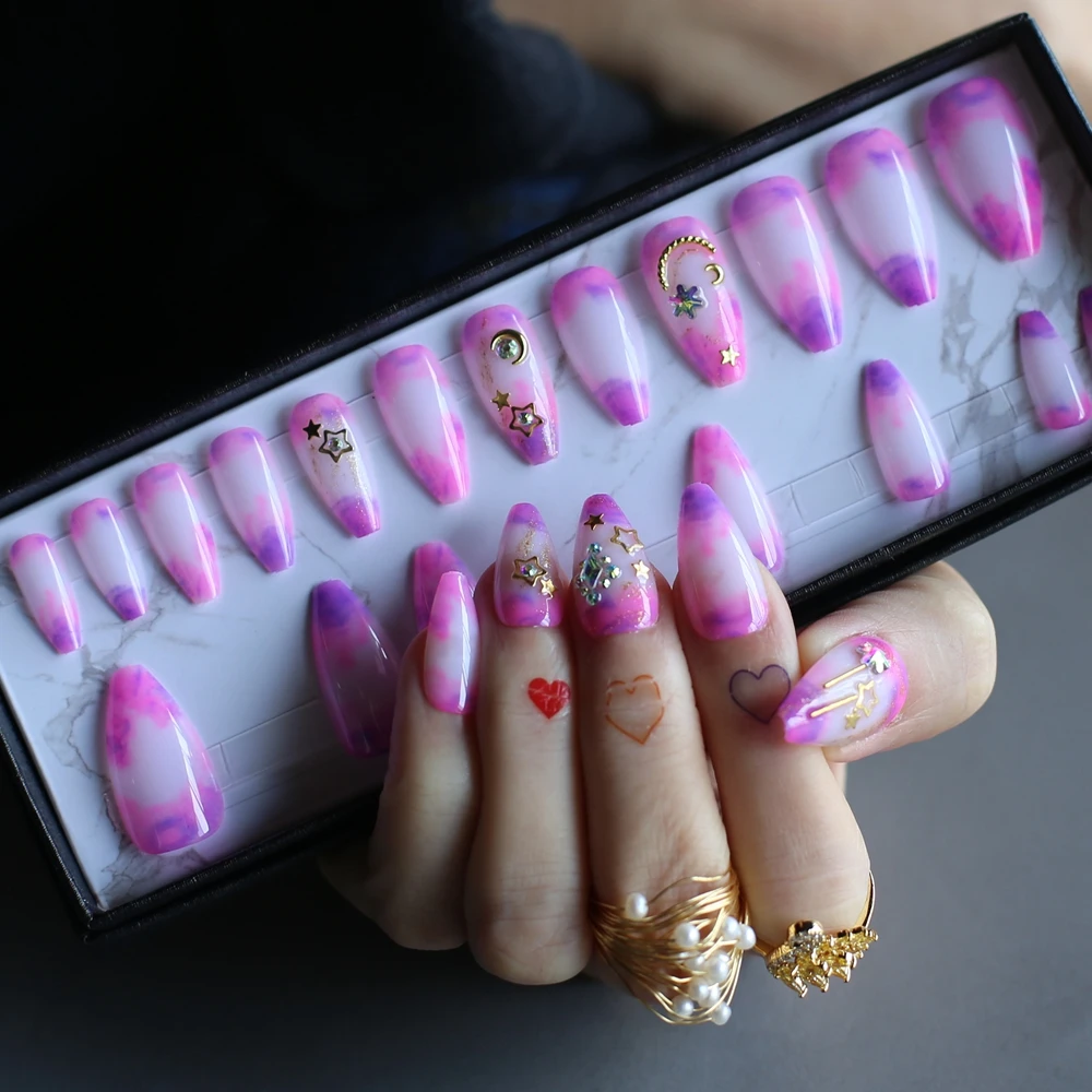Ombre Purple Натуральные ногти Coffin Press on Nails Звездные стереоаксессуары Балетные акриловые ногти кремового цвета