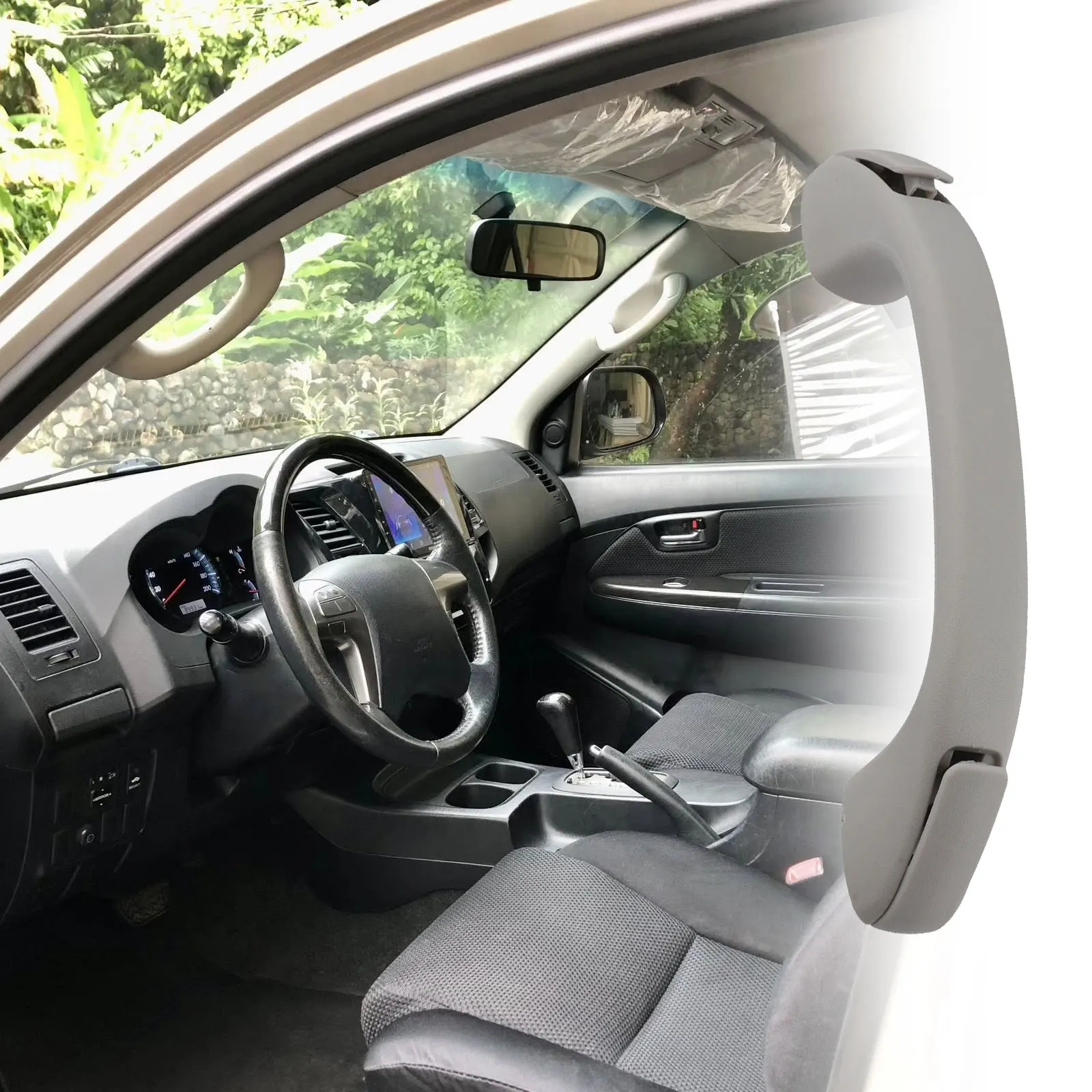 Фото Ручка крыши Hilux, отделка панели крыши, настройка автомобиля, номер детали OEM 74611-0K040, конструкция из пластикового материала №2