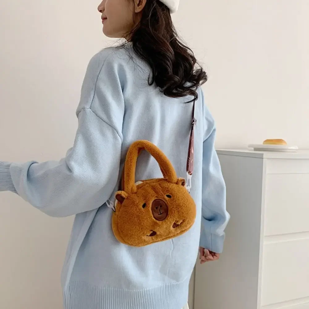 Kawaii плюшевый рюкзак для женщин, универсальная мультяшная забавная сумка через плечо Capibala, большая вместительная сумка