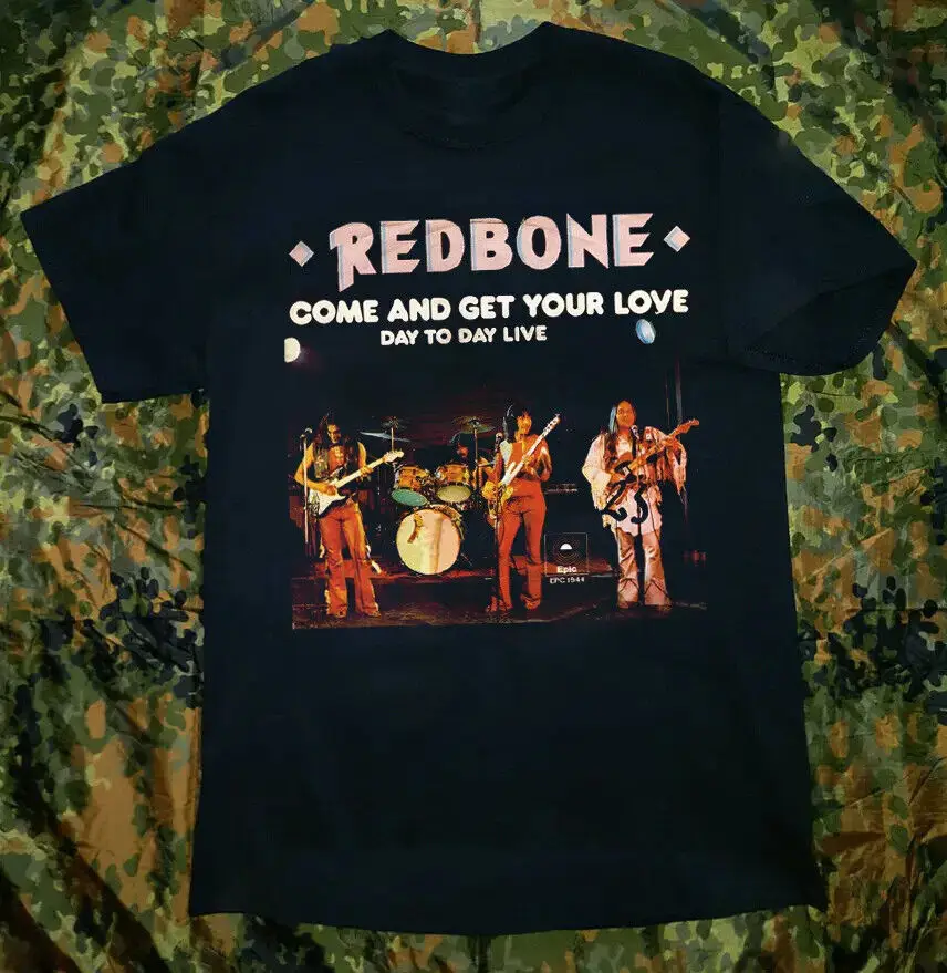 Ремешок Redbone приходите и получите свой день любви, чтобы жить футболку унисекс всех размеров. Webp
