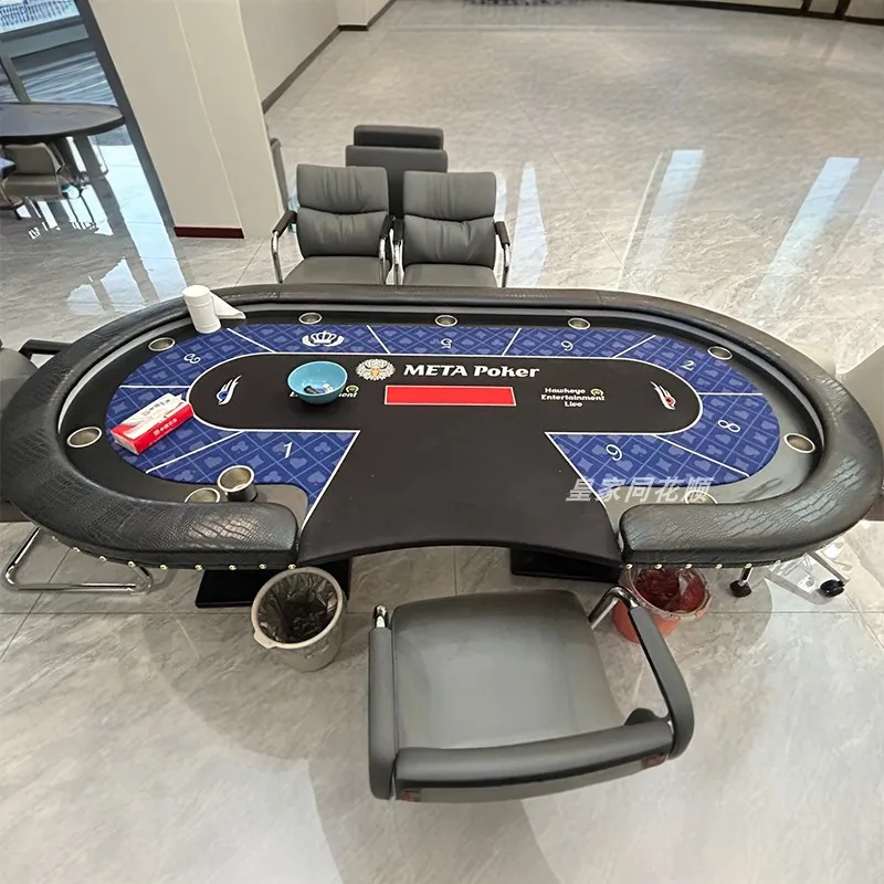 Набор столов Texas Hold'em. Высококачественный набор Card Club Depu, включая профессиональную крышку стола Depu.