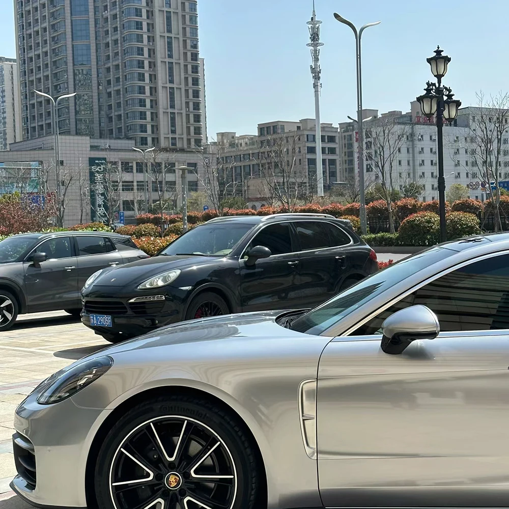Wrapmaster PET Liner Супер глянцевый металлик GT серебристый Автомобильные обертки Автомобильная упаковка Защитная пленка для изменения цвета (art.: 3920cd3654b05) - 3920cd3654b05