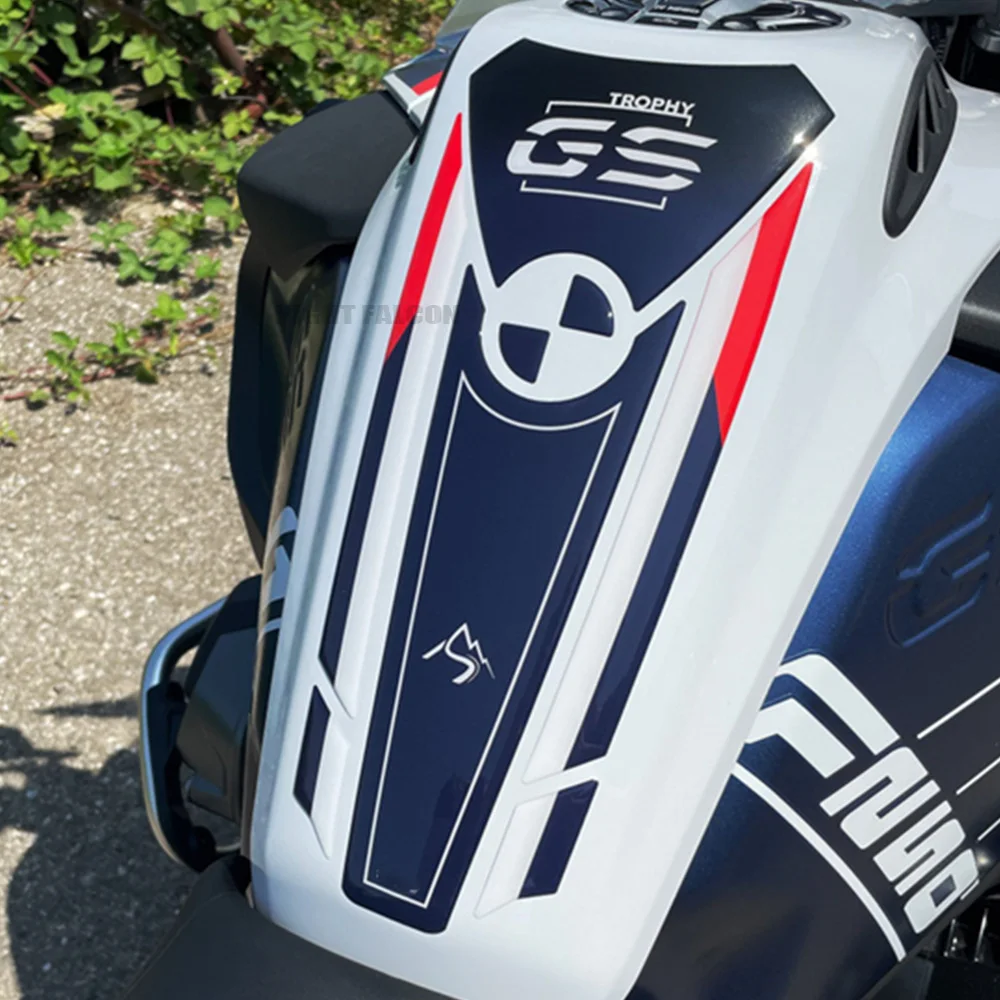 Фото Мотоциклетная 3D эпоксидная смола Защитная Наклейка на бак для BMW R1250 GS Adventure 2021-2023 Rally Triple Black 40TH EDITION №3