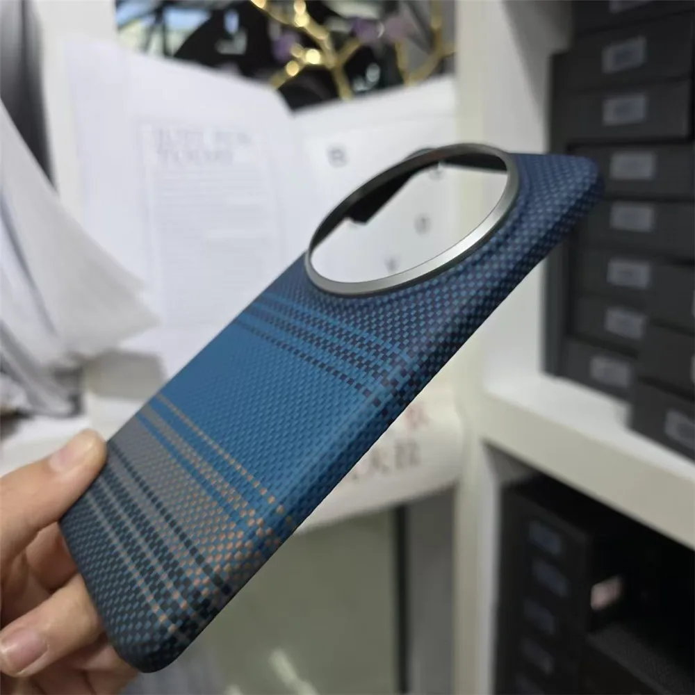 Фото Магнитный оригинальный арамидный чехол из углеродного волокна для Xiaomi 15, ультра матовый бронированный жесткий чехол №4