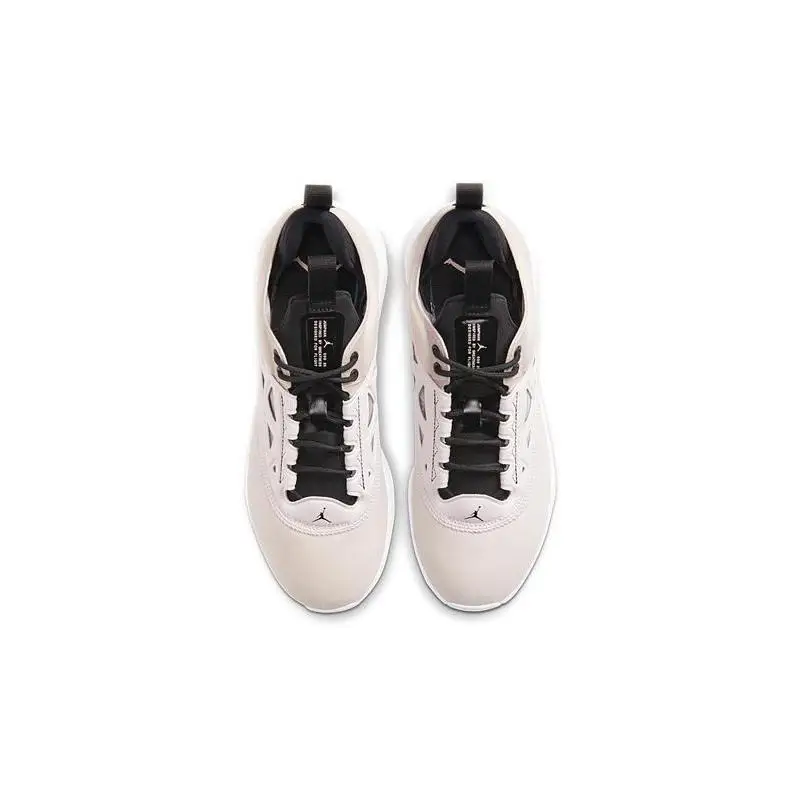 Фото Женские кроссовки Nike Jordan Max 200 XX Barely Rose AV5186-602 №4