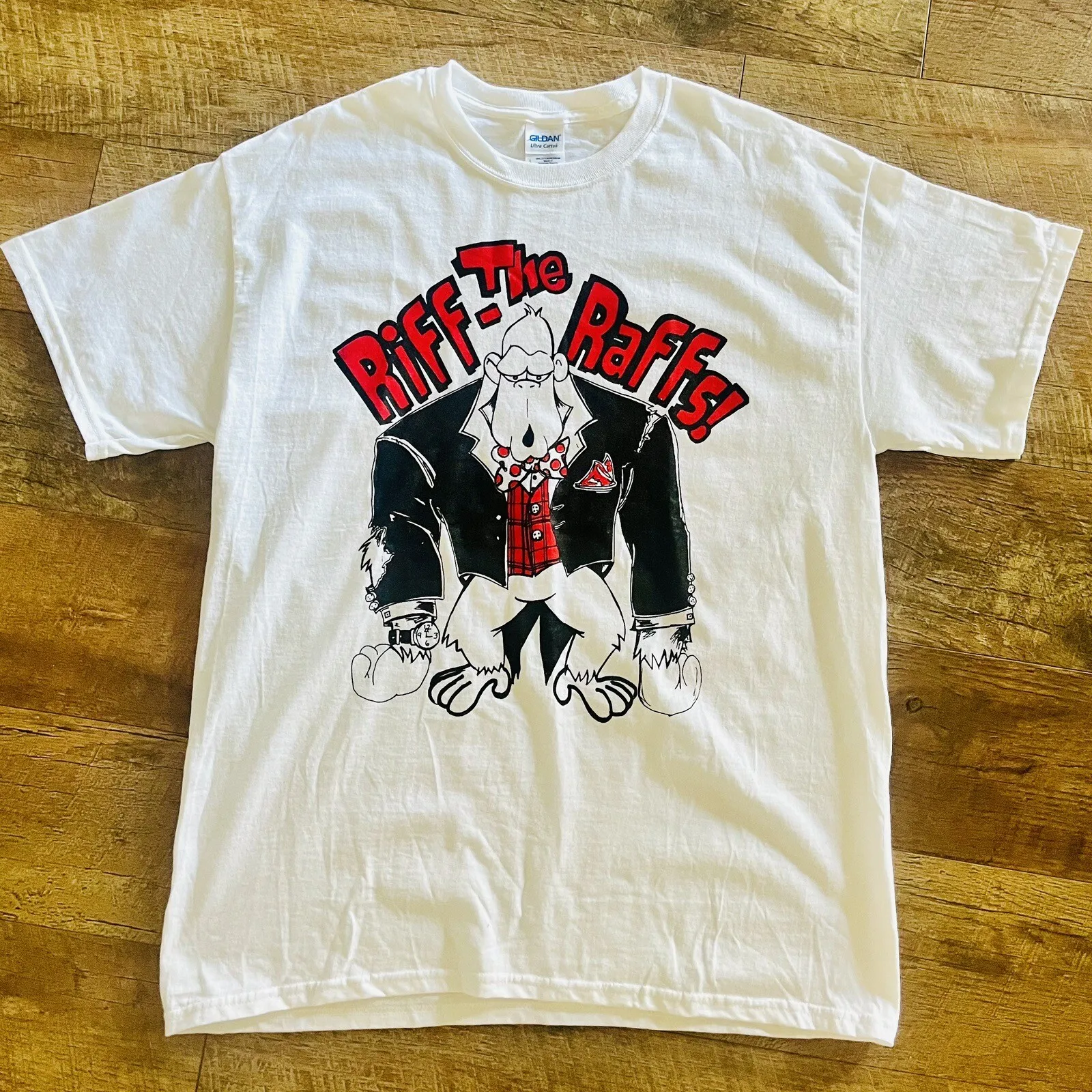 Футболка The Riff Raffs Band ÄúWho Needs A Gentleman Äù 2012, большая