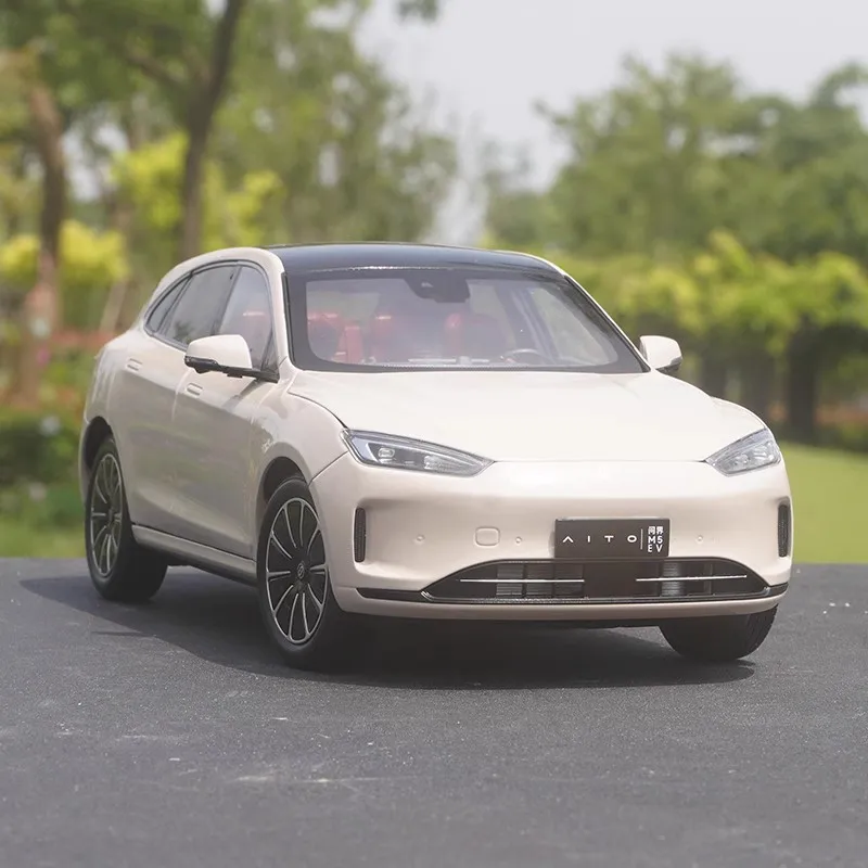 Фото 1: 18. Коллекция моделей автомобилей для AITO M5EV Huawei SUV Alloy оригинального Selis №3