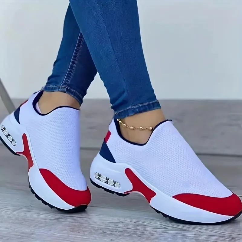 Женские кроссовки, однотонные, модные, на платформе, дышащая, Вулканизированная подошва, для ходьбы, со шнуровкой, Повседневная сетчатая спортивная обувь на танкетке