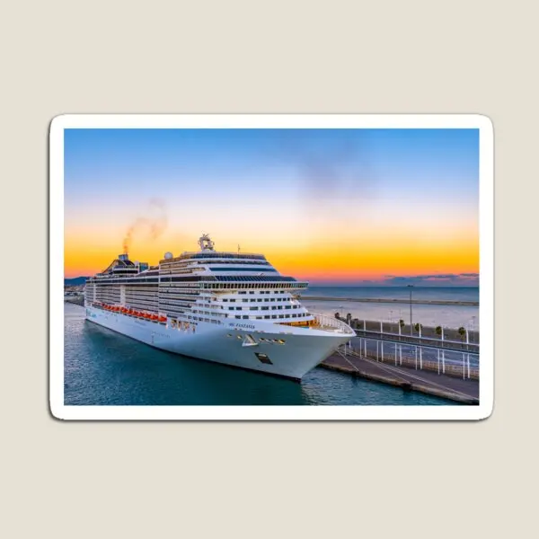 Магнит для круизного лайнера Msc Fantasia для детей