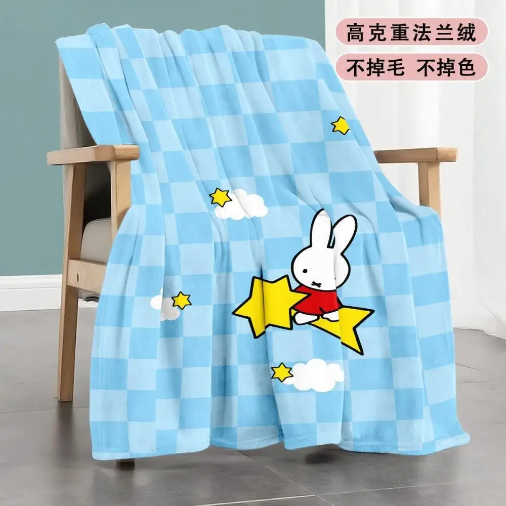 Фото Новое одеяло Miffy Kawaii, разноцветное мультяшное студенческое ворсовое одеяло с кондиционером, офисное одеяло с шалью, круглое универсальное одеяло на весь год №5