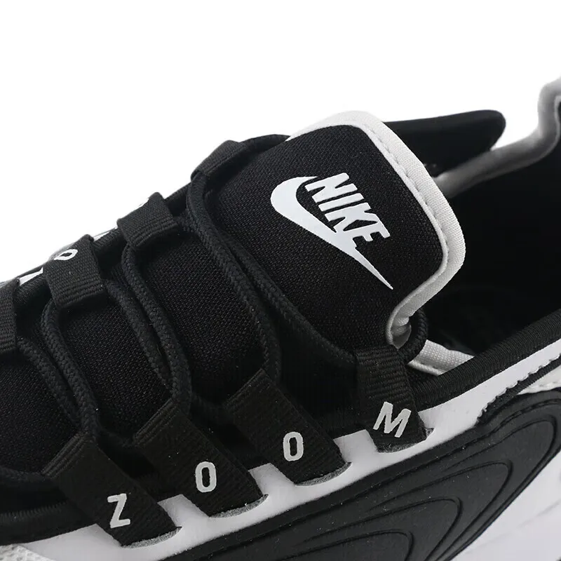 Новое поступление оригинальных женских кроссовок для бега NIKE WMNS ZOOM 2K
