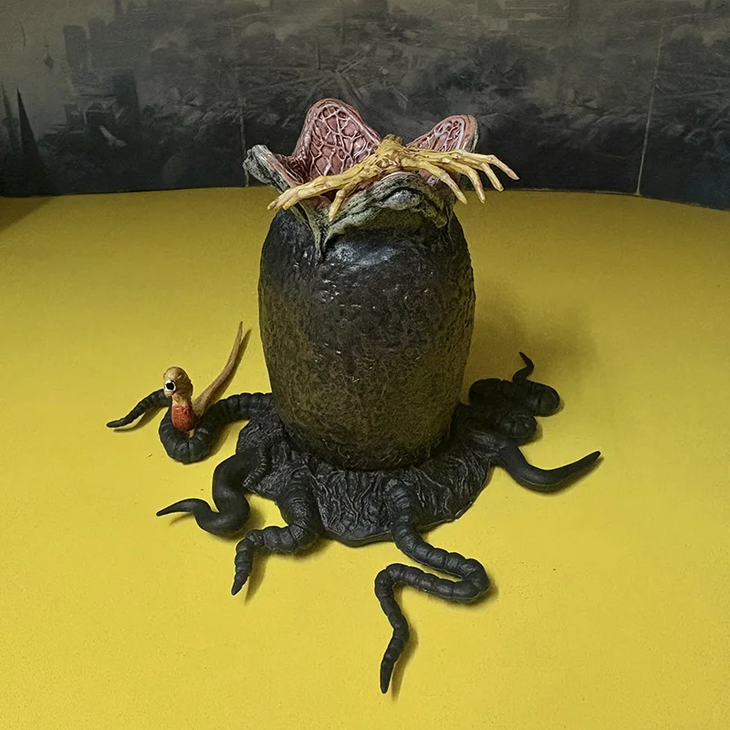 Фото Фигурка NECA Xenomorph Warrior Alien vs Predator AVP Series Big Chap Alien Ultimate 40-летие Egg Facehugger Фигурка №3
