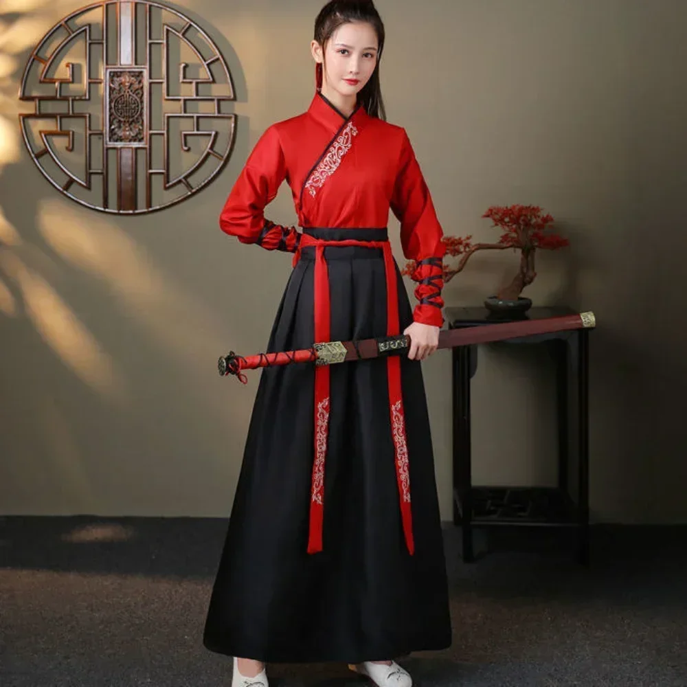 Фото Современный женский топ Hanfu, юбка, комплект из 2 предметов, мужской винтажный модный костюм для косплея, традиционная китайская одежда, костюм в рыцарском стиле №2