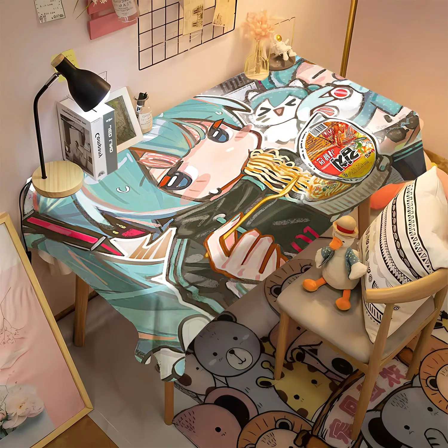 Новая скатерть Project Diva Аниме Периферийные устройства Симпатичная Q-версия Комната Hostel Dresser Декоративная ткань