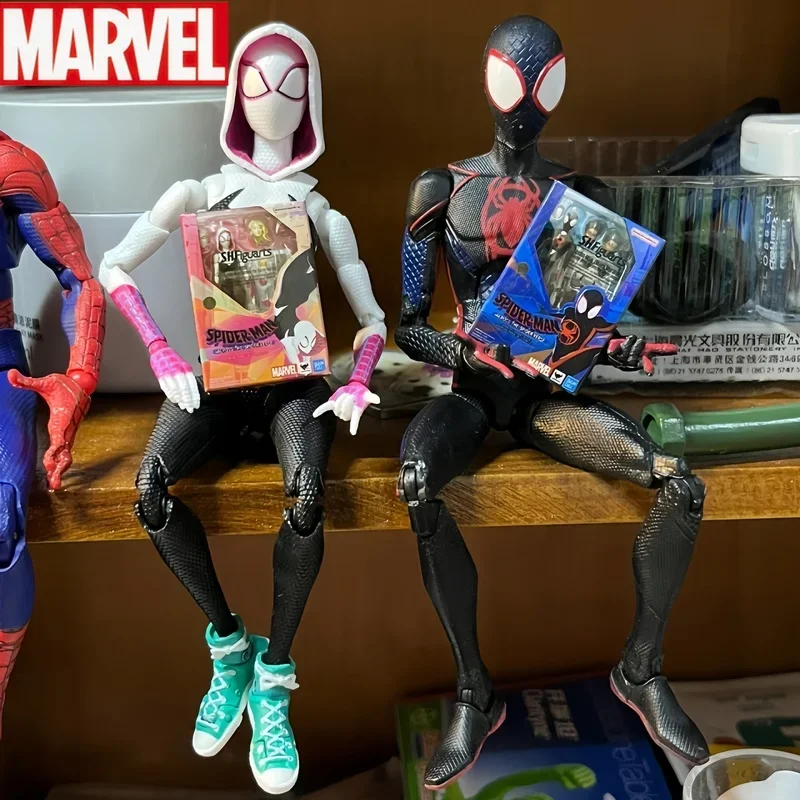 Фигурки героев Marvel S.H. Фигуртс Человек-паук, майль Моралес Гвен Стейси, 15 см, Фигурки Человека-паука через паук, игрушки в подарок