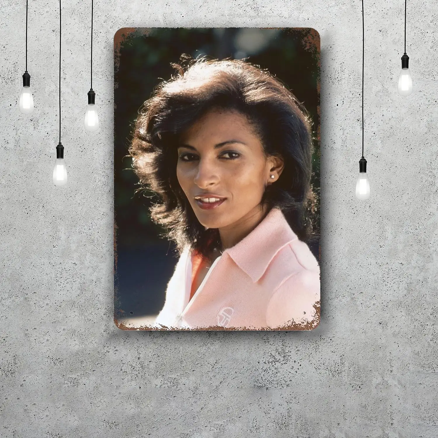 Фото pam Grier Декор Плакат Винтаж Оловянная Вывеска Металлическая Вывеска Декоративная Табличка для Паба Бар Человек Пещерный Клуб Украшение Стены №3