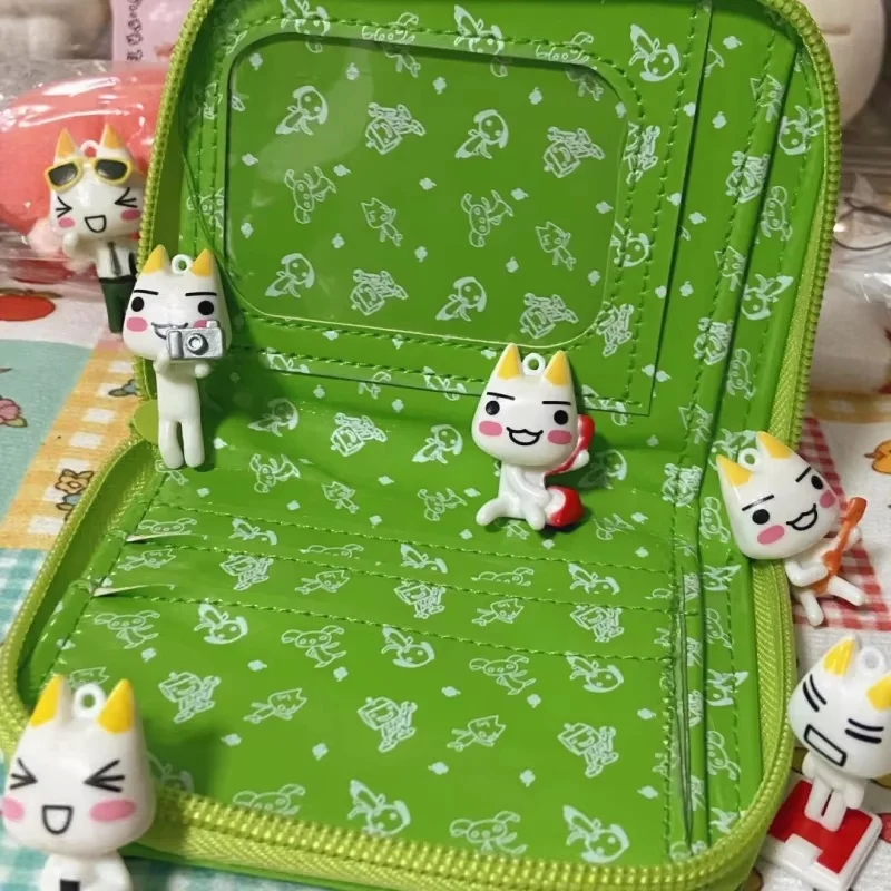 Фото Новый классический кошелек Toro Cat, сумки для карт, короткие кошельки, сумка для хранения, мультяшный аниме, набор периферийных устройств, сумка для хранения, студенческий кошелек, подарок №3