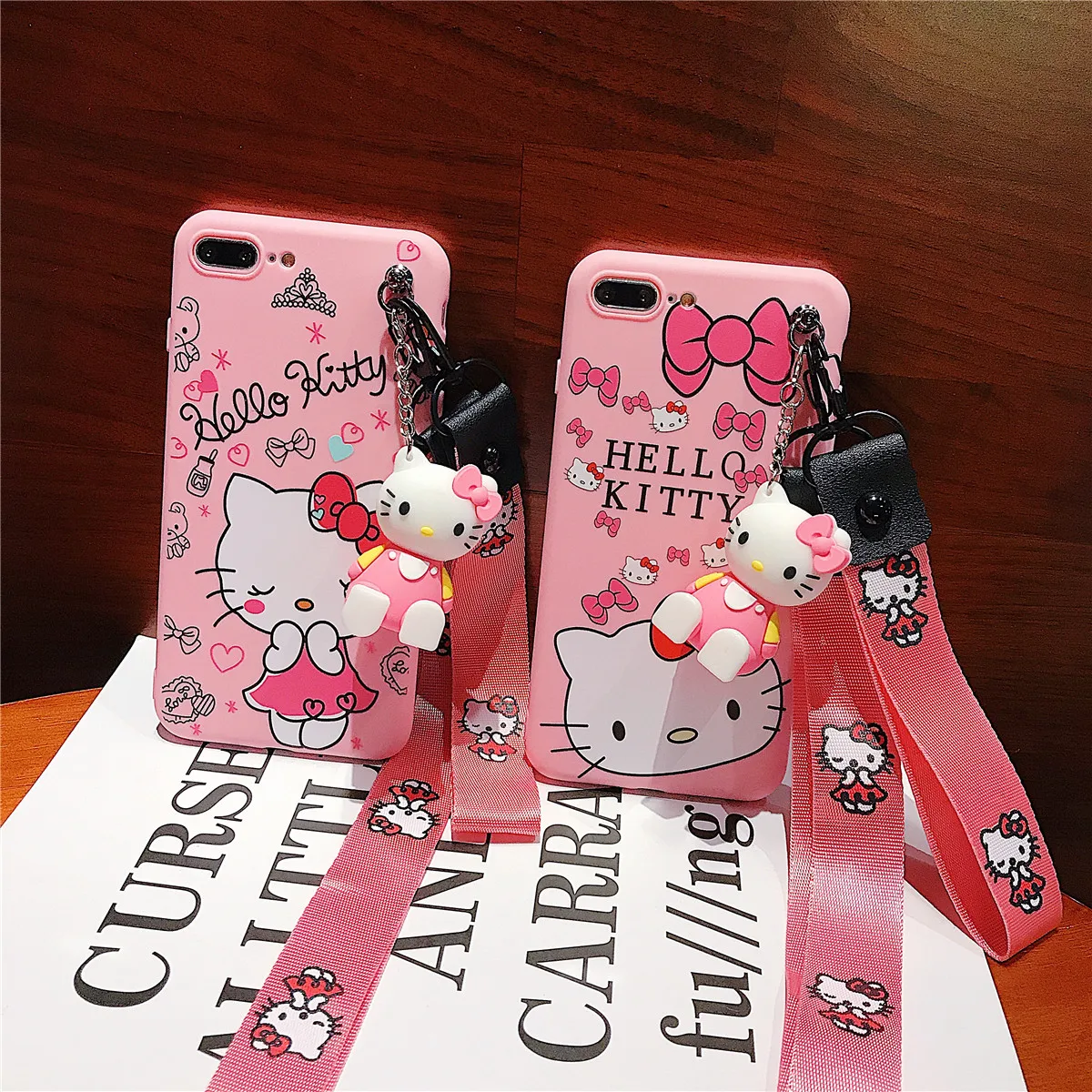 Фото Чехол Hello Kitty для Samsung Galaxy S7 Edge S8 S9 S10 S20 S21 S22 Plus Ultra S21FE Note 9 10, чехол с веревкой-держателем №3