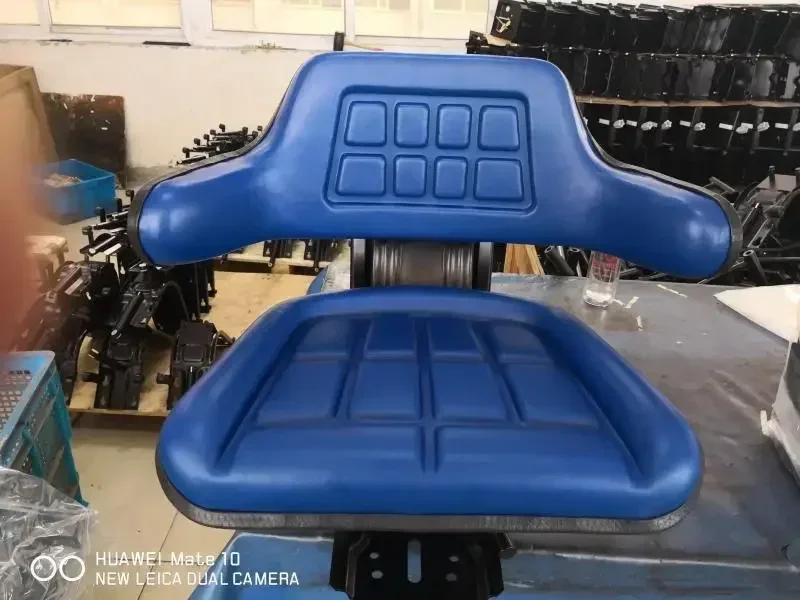Универсальное подвесное сиденье вафельного типа с TILT ПОДХОДИТ ДЛЯ FordNew Holland 3900 3930 3910 5000 5100 5600 5610 5900 5910 (art.: 3920ce1ddb3d7) - 3920ce1ddb3d7