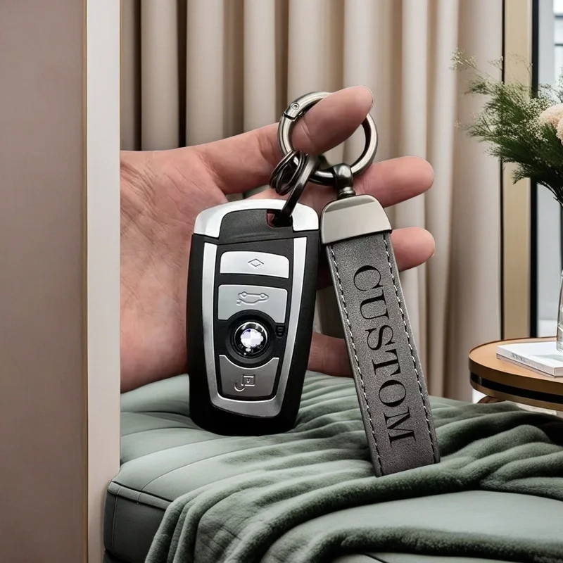 Кожаный автомобильный брелок с логотипом на заказ, персонализированный брелок для мужчин и женщин, креативный простой брелок для ключей, кольцо в подарок