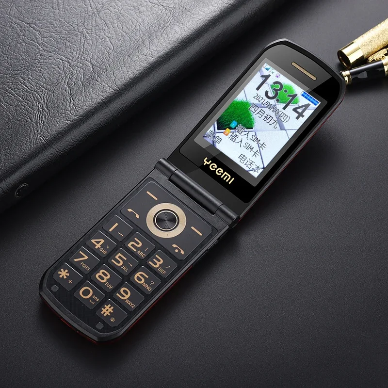 YEEMI G9000+ Флип-мобильный телефон 4G 2,6 дюйма Большая клавиатура Телефоны с двумя SIM-картами Фонарик Волшебный голос Милый мобильный телефон для пожилых людей