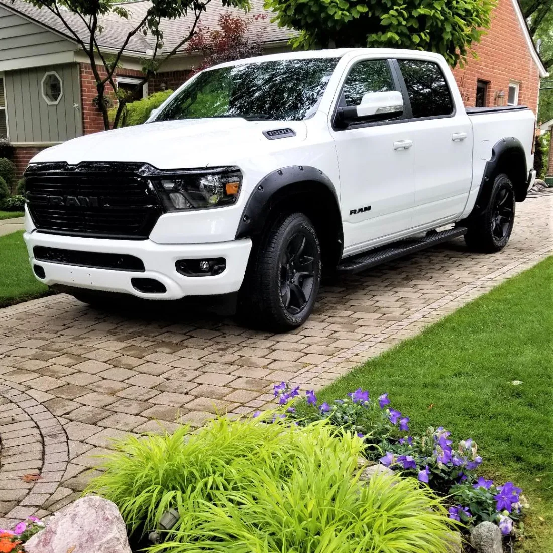 Фото Матовые черные карманные расширители крыльев для Dodge Ram 1500 2019-2023 гг. №4