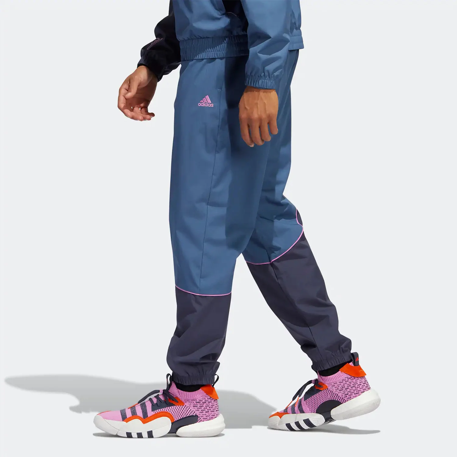 Фото Оригинальные баскетбольные бегуны Adidas TRAE PANT Trae Young HN4513 №3
