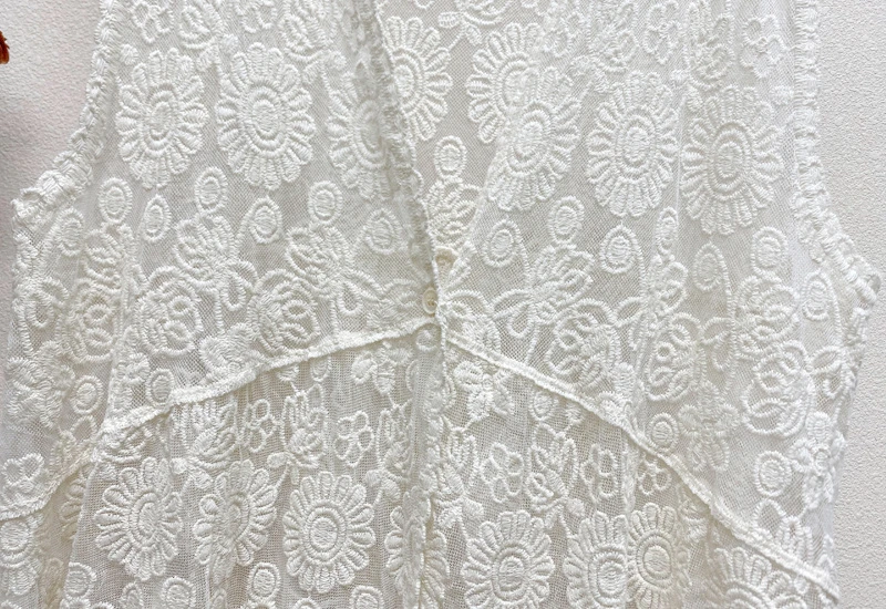 Фото Sweet Mori Girl Mesh Embroidery Lace Loose Waist Sleeveless Vest Vintage Elegant Chic Victorian Edwardian White Cover-ups Tops №5