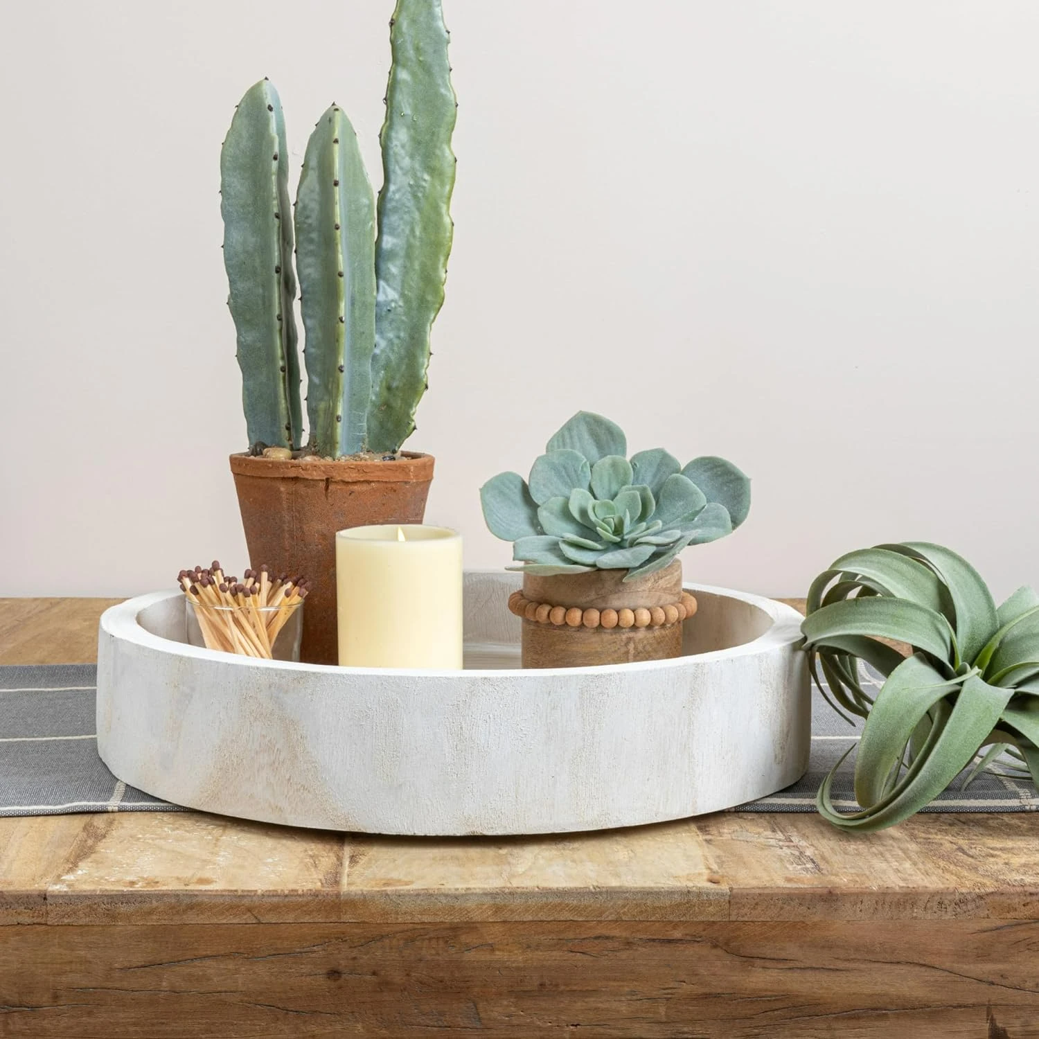 Фото Exquisite Rustic Farmhouse Style Hand-Carved Whitewashed Paulownia Wood Tray - Beautiful Unique Artisan Crafted Serving Platter №5
