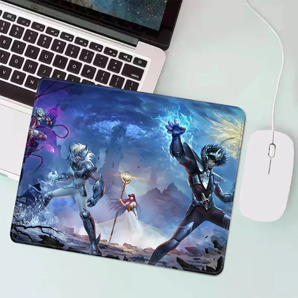Фото Игровой коврик для мыши S-Saint Seiya XS, маленький Коврик Для Мыши для ПК, настольное украшение, офисный коврик для мыши, коврик для настольного компьютера №2