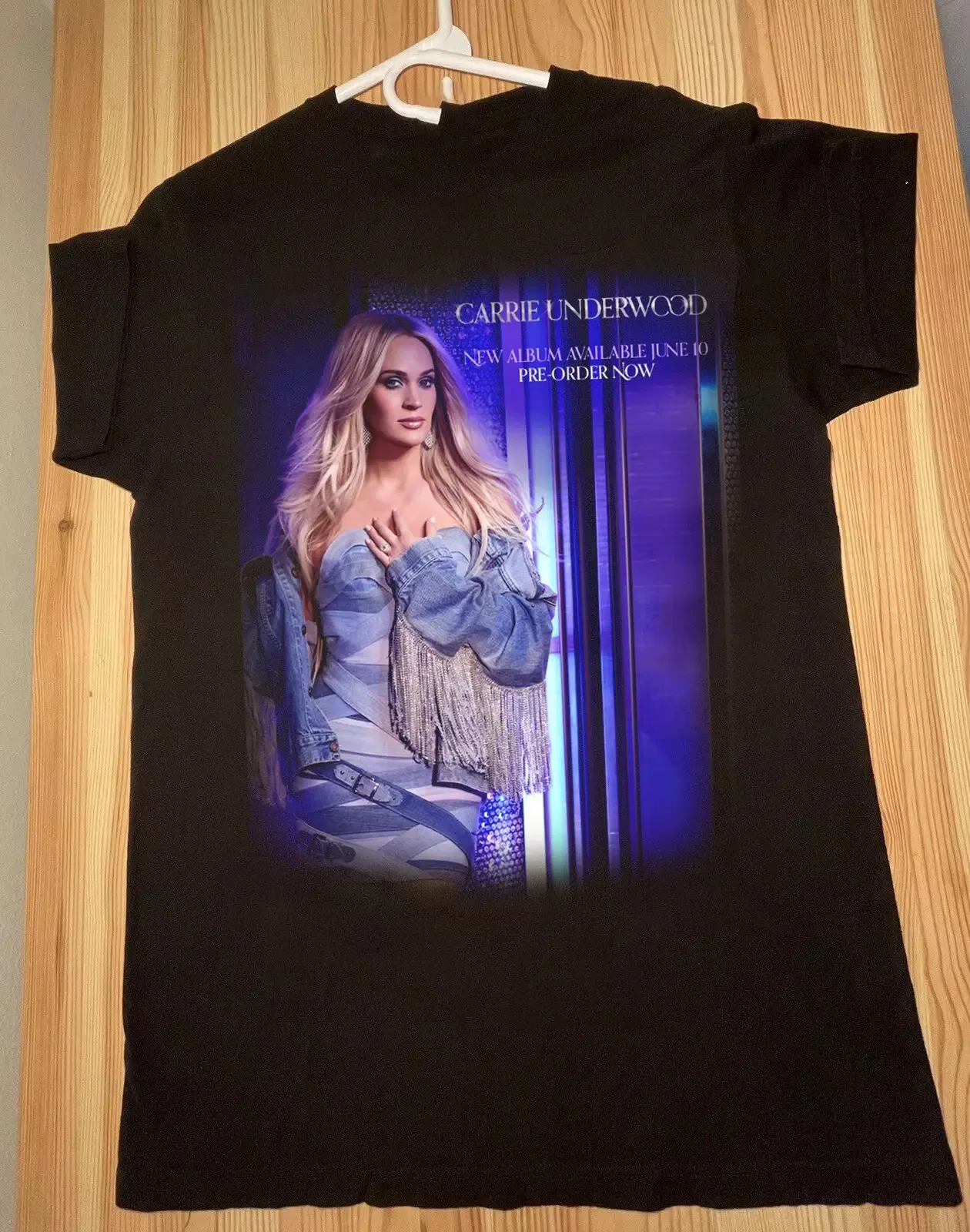 Футболка с новым альбомом Carrie Underwood, все размеры