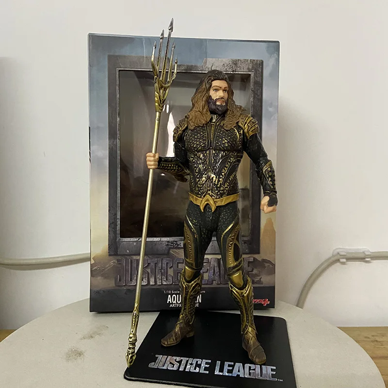 Фото ARTFX Фигурка Аквамена Marvel Flash Cyborg Wonder Woman Брюс Уэйн Бэтмен Супермен Фигурка Коллекционная модель игрушки 19 см подарки №2