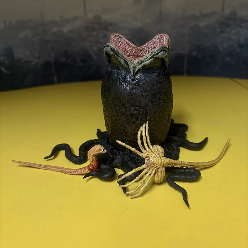 Фото Alien Xenomorph Eggs Chestburster Фигурка Alien vs Predator Face Hugger ПВХ Facehugger Chestburster Коллекция моделей Игрушки Подарки №5