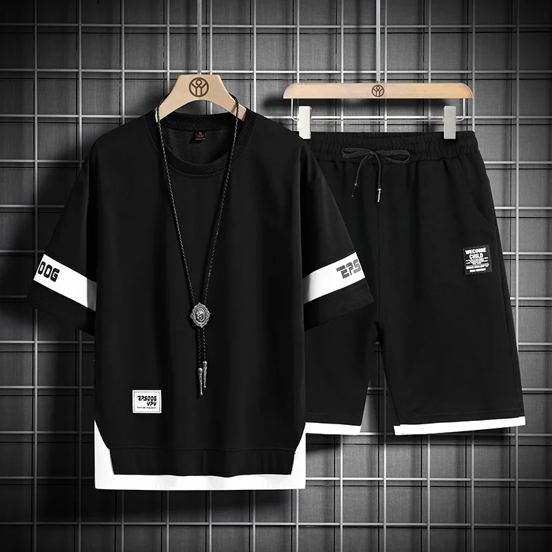 Фото Kaus Dan Celana Pendek Mode Set Pria Бару Musim Panas seglan Olahraga Dua Potong Set Pakaian Streetwear Warna Perca Pria №2