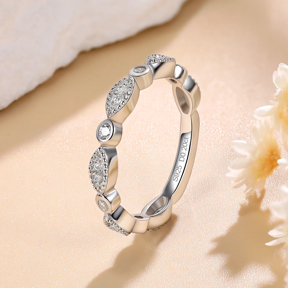 Фото LinkerLove Moissanite Wedding Band D VVS1 Lab Created Marquise Diamond Ring for Women S925 Sterling Silver Half Eternity Ring №3