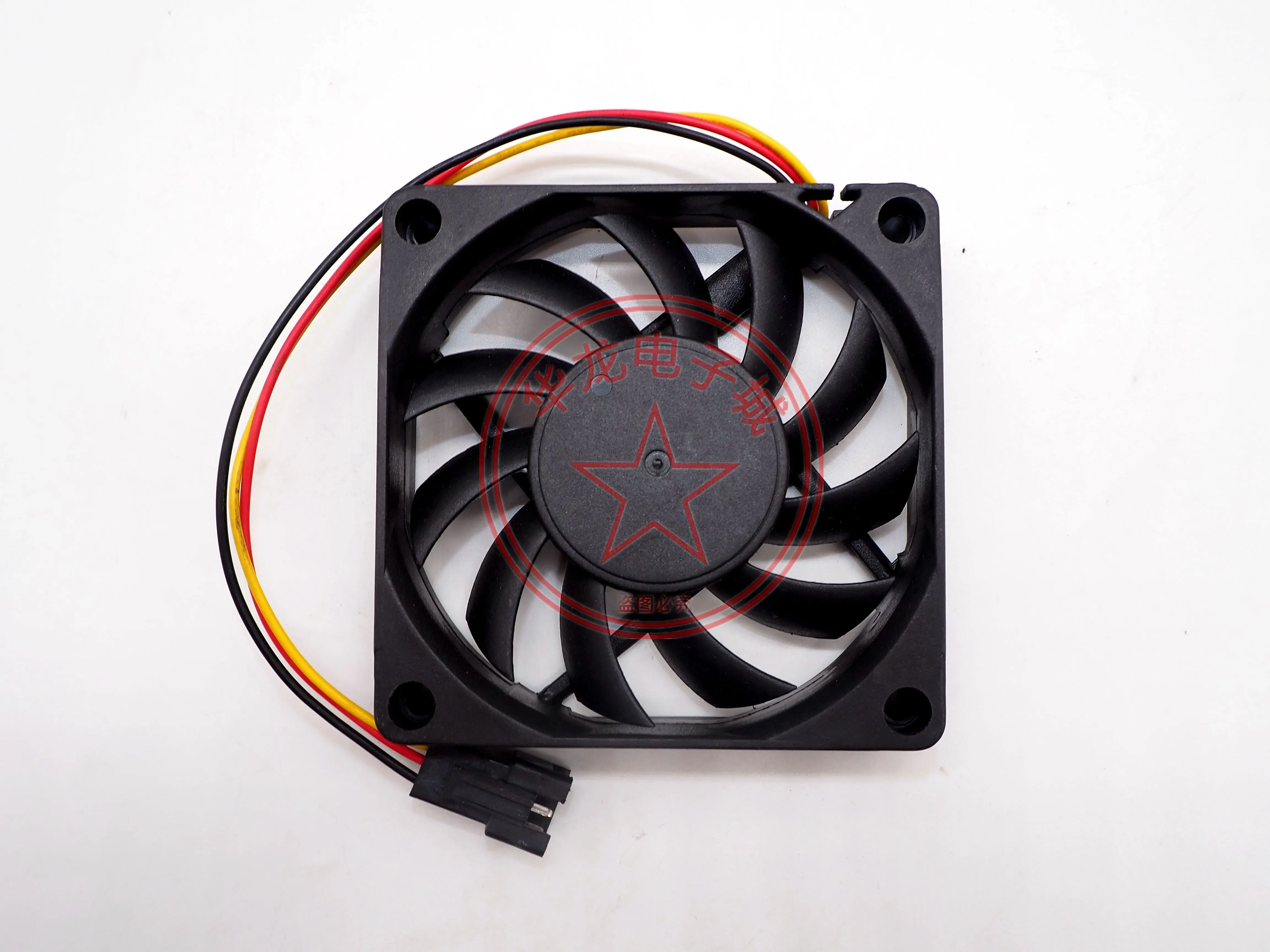 SUNON KDE2407PHV1-A MS.B1771.R.GNX DC 24 В 2,4 Вт 70x70x15 мм 3-проводной охлаждающий вентилятор для сервера (art.: 3920cbd908f72) - 3920cbd908f72