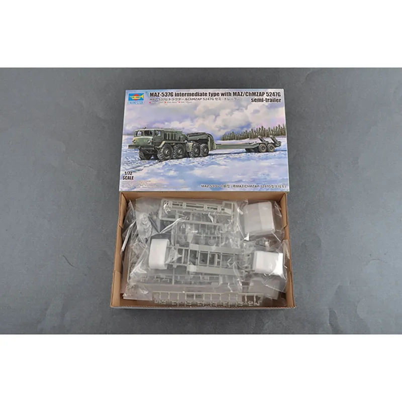 Фото Trumpeter 07194 1/72 MAZ-537G Промежуточный автомобиль с полуприцепом MAZ/ChMZAP 5247G №2