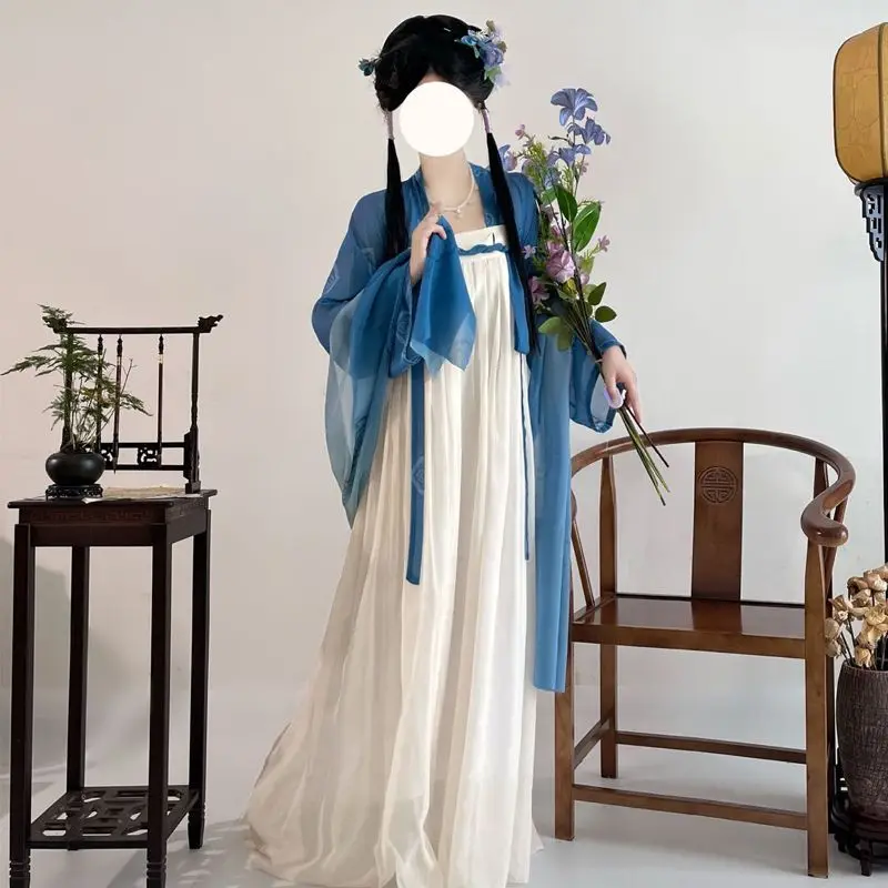 Новое китайское платье Hanfu 2025 года — модный типический китайский женский костюм Qixiong Ruqun (повседневная одежда, традиционный наряд для женщин)