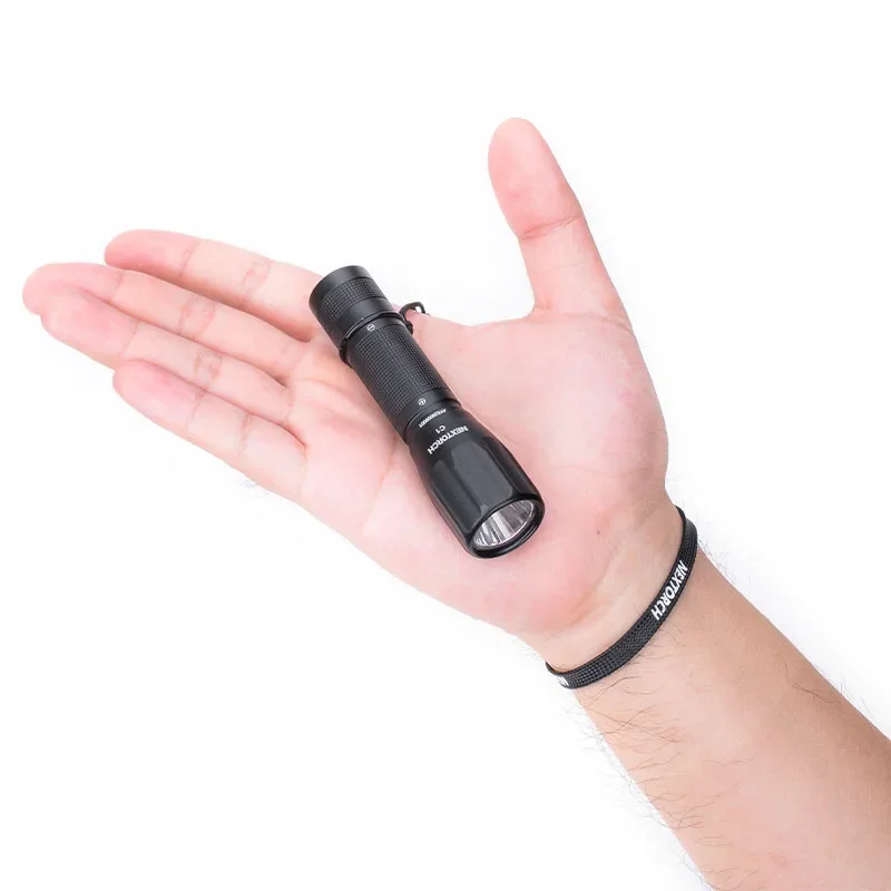 Фото Фонарик Nextorch C1 EDC для повседневного использования с 2 батареями типа АА, 140 люмен, компактный, портативный, яркий, водонепроницаемый, с защитой от падения №5