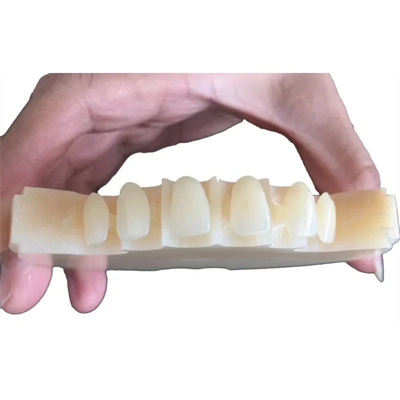 Высококачественный многослойный блок из ПММА Amann Girrbach Dentals 89*71*10 мм ~ 25 мм (art.: 3920d12cd6f57) - 3920d12cd6f57