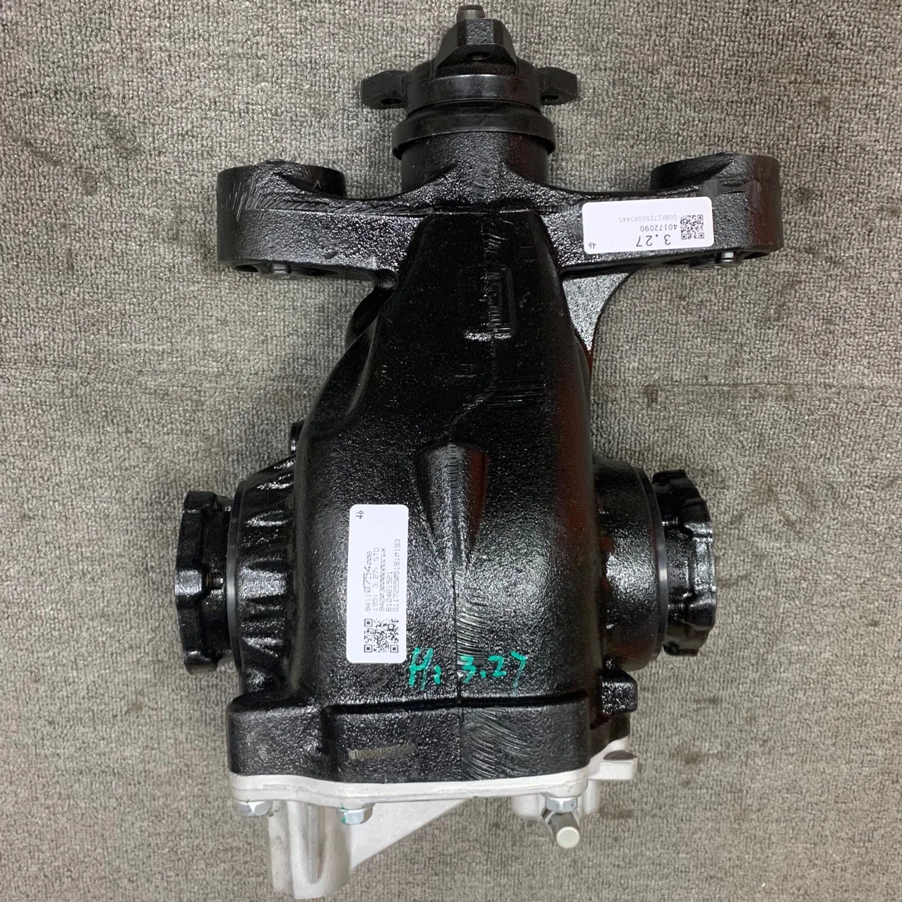 84110753 84110751 Держатель задней дифференциала соотношение 3,27 для Cadillac ATS 6AT