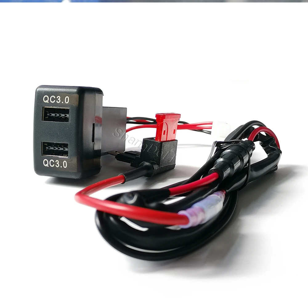 Фото Автомобильный USB-разъем QC3.0, быстрое зарядное устройство для телефона, адаптер питания, модернизированные автомобильные аксессуары, пригодные для Isuzu 700P KV100 KV60 №5