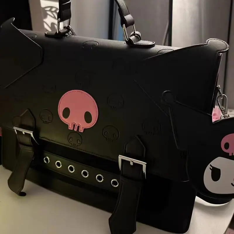 Фото Новая популярная сумка через плечо Kuromi, новый кавайный рюкзак в японском школьном стиле с регулируемым ремешком для девочек-подростков, милый модный кошелек, игрушки №5