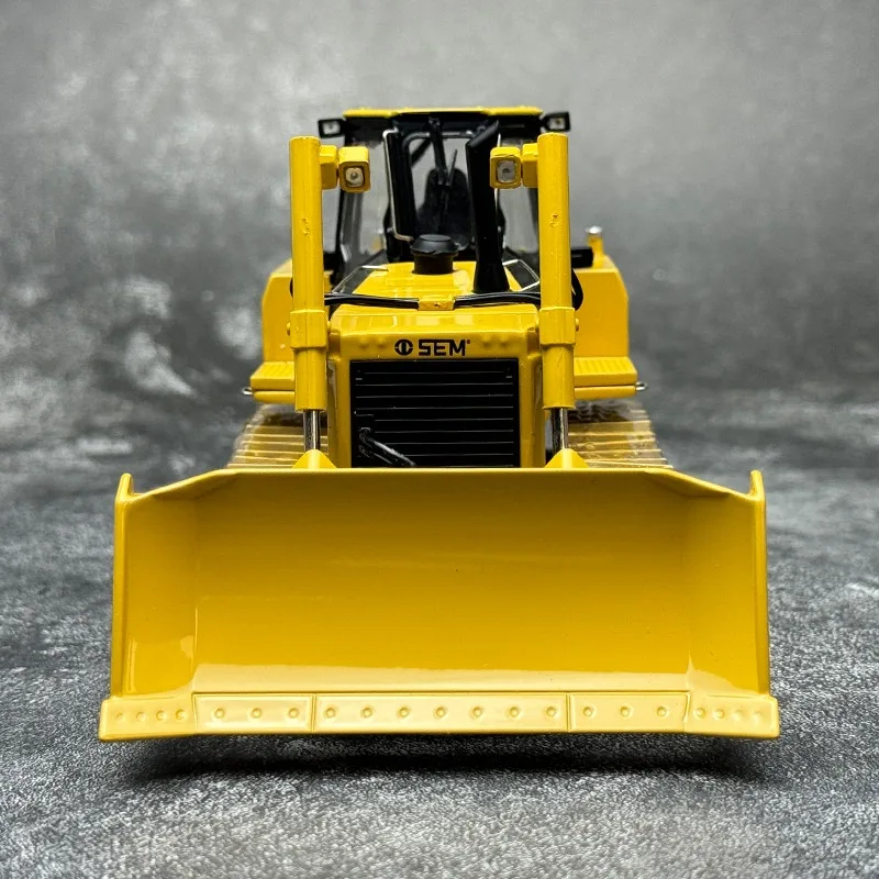 Фото DIiecast 1/35 масштаб Shantui бульдозер SEM822 Caterpillar сплав модель автомобиля игрушки для мальчиков подарочная коллекция дисплей №5