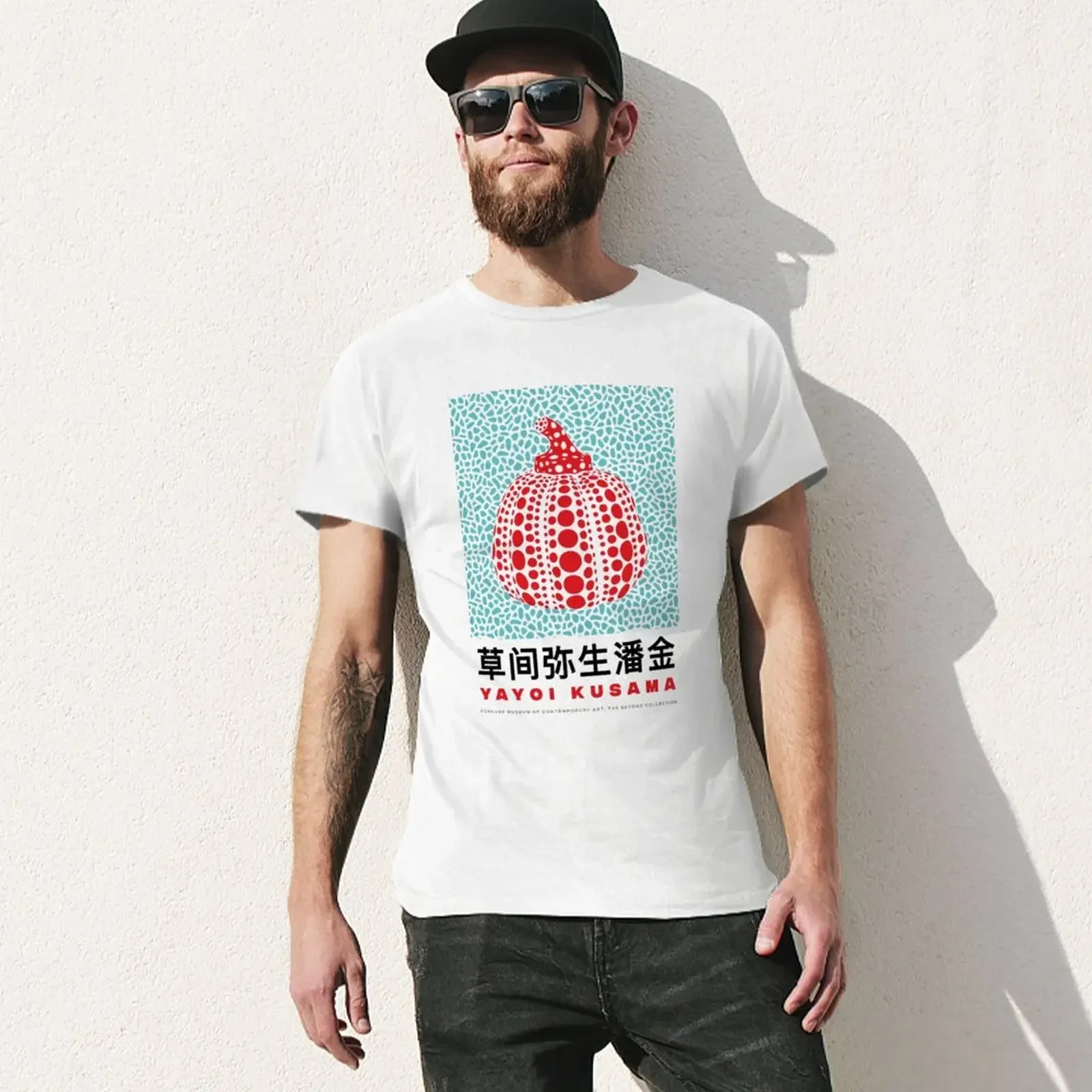 Фото Выставки футболок Yayoi Kusama - Dot Blue №3