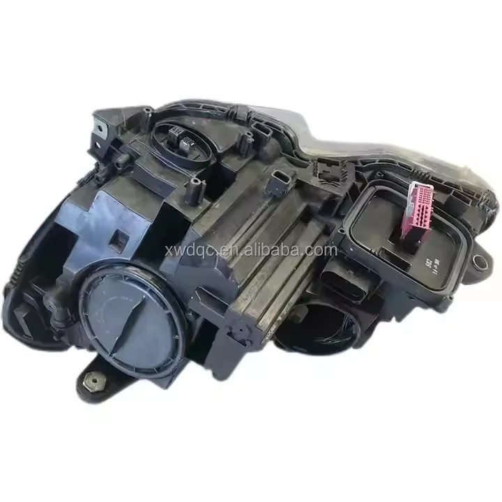 Фото Подходит для Mercedes-Benz C-Class W204 C180 C200 C260 C300, высококачественные светодиодные фары 12 В 6000 К, автомобильные фары 2048208039 №5