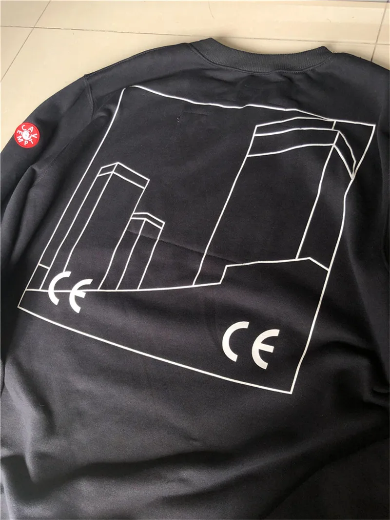Фото 22SS Топ Kaus High Street CAVEMPT Pria Wanita Pakaian Jalanan Kaus Bordir CAV EMPT men women Jaket ber10a №5