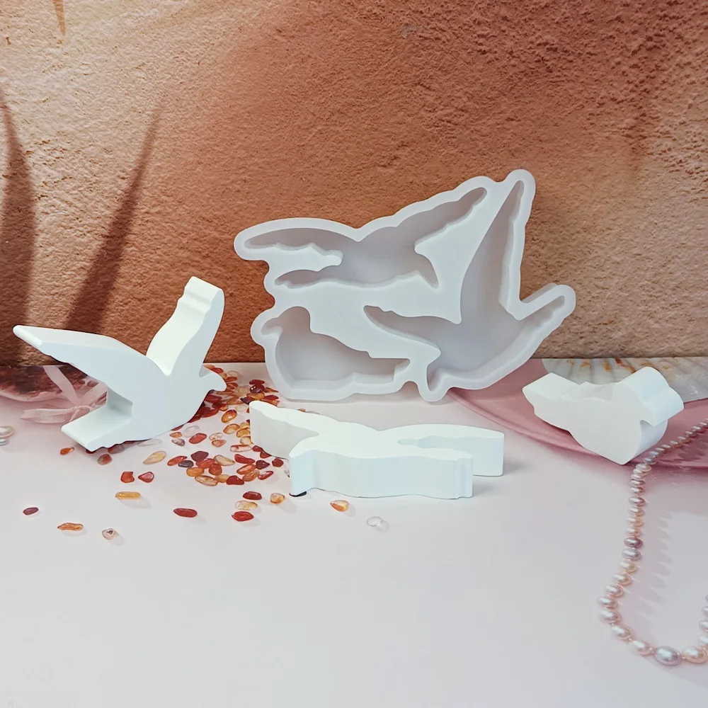 Цементная штукатурка, чайка, комбинированный маятник, силиконовые формы «сделай сам»