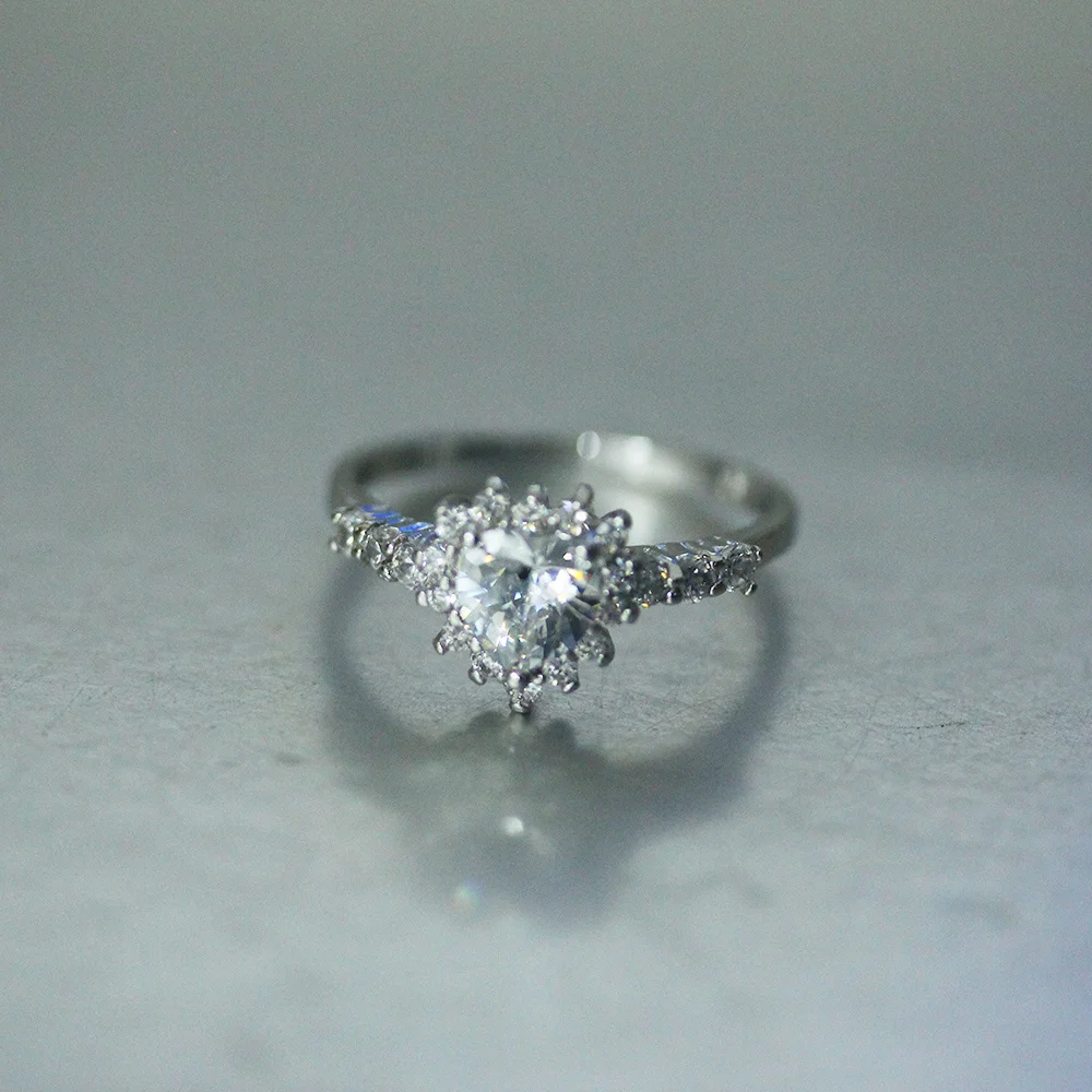 Женское Модное Кольцо Iced Out Bling CZ В Форме Сердца, Серебряное Модное Обручальное Кольцо, Ювелирное Изделие
